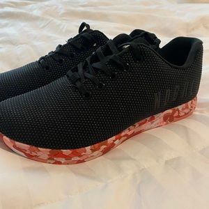 No bull Womens lifting shoes, never been worn before. Brand new. Size 8.5